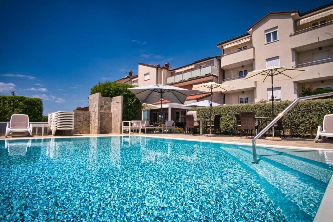 Villa Badi Lovrečica Eksteriør bilde